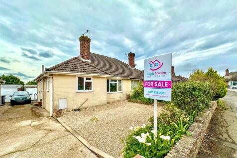 2 bedroom bungalow for sale