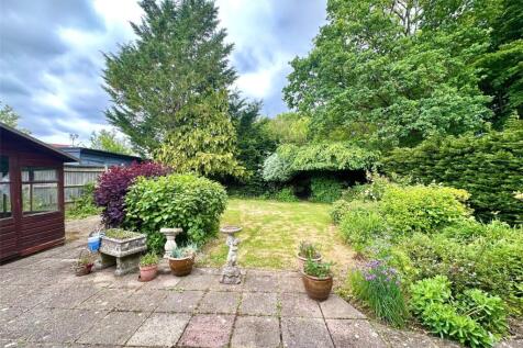 3 bedroom bungalow for sale
