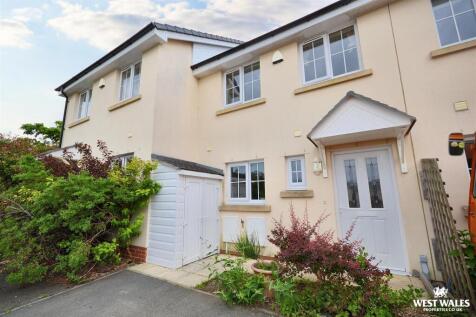 Dol Y Dintir, Cardigan 3 bed terraced house for sale