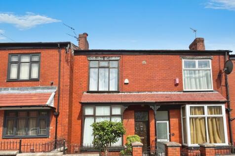 Terraced house for sale