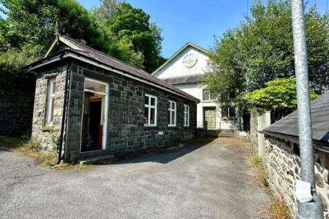 Dolgellau, LL40 1 bed stone house for sale