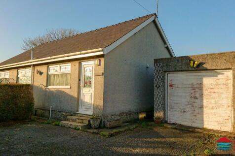 Llanbedrog, Pwllheli, LL53 2 bed detached bungalow for sale