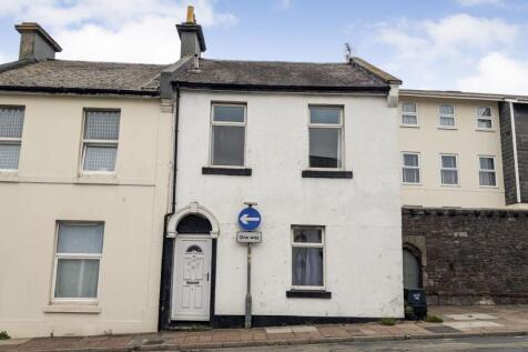 6 bedroom end of terrace house for sale