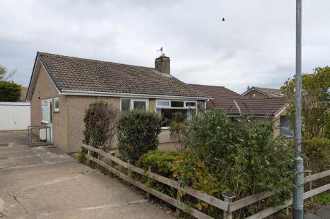 2 bedroom semi-detached bungalow for sale