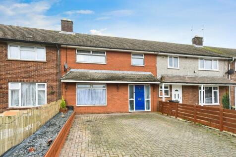 3 bedroom terraced house for sale