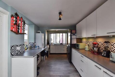 Ashley Road, Salisbury               ... 3 bed terraced house for sale