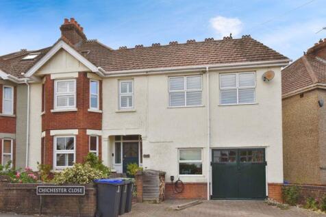 Chichester Close, Salisbury          ... 4 bed semi