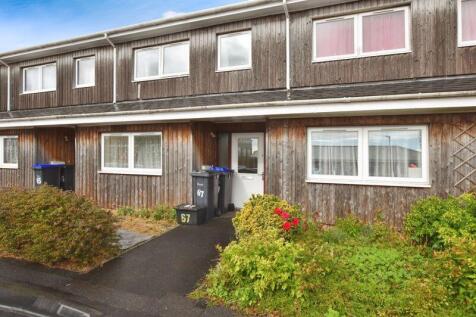 Chatham Close, Salisbury         ... 2 bed terraced house for sale