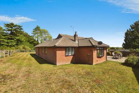 The Street, West Winterslow          ... 4 bed bungalow for sale