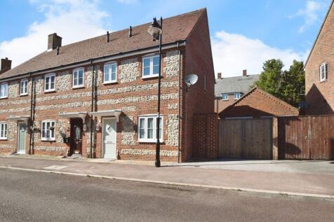 Kilford Close, Amesbury              ... 3 bed end of terrace house for sale