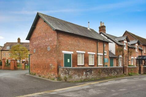 Lower Street, Harnham *VERSATILE... 2 bed detached house for sale