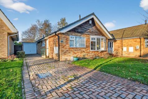 2 bedroom bungalow for sale