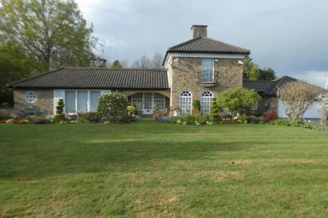 4 bedroom chalet for sale