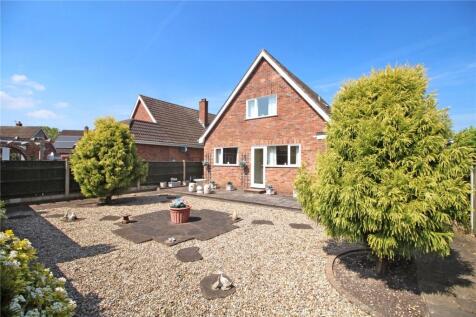 St. Marys Road, Poringland, Norwich... 3 bed detached house for sale
