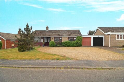 Proctor Close, Chedgrave, Norwich... 3 bed bungalow for sale