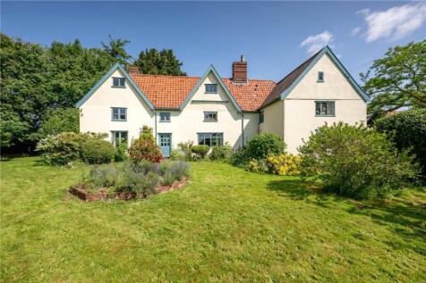 Long Stratton, Norwich, Norfolk, NR15 5 bed detached house for sale