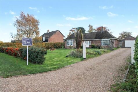 Caistor Lane, Caistor St. Edmund... 3 bed bungalow for sale