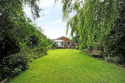 Cawstons Meadow, Poringland, Norwich... 2 bed bungalow for sale