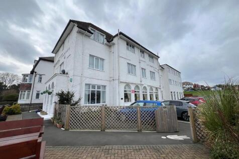 22 bedroom detached house for sale