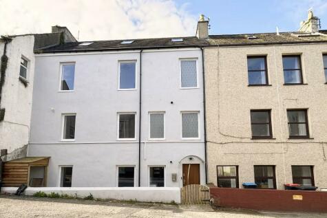 5 bedroom terraced house for sale