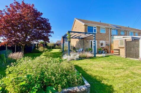 Wimberley Way, South Witham NG33 2 bed end of terrace house for sale
