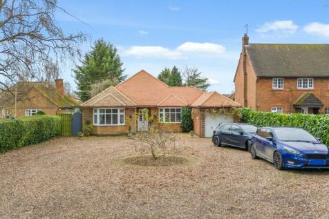 5 bedroom detached bungalow for sale