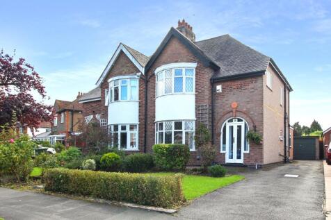 Oval Road, Hillmorton, Rugby, CV22 3 bed semi