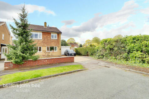 Queensway, Alsager 3 bed detached house for sale