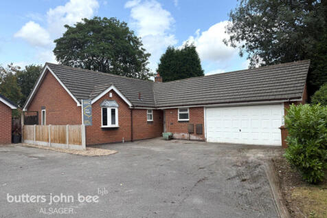 Lawton Road, Alsager 3 bed detached bungalow for sale