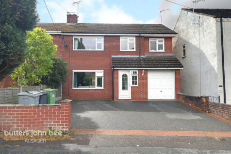 5 bedroom semi-detached house for sale