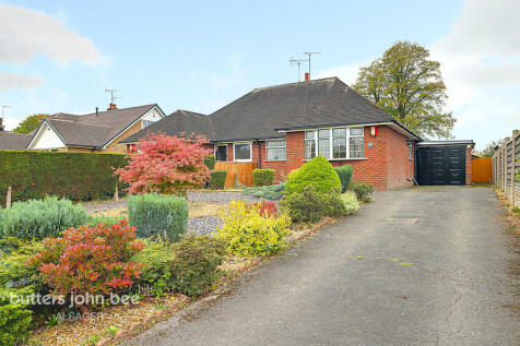 2 bedroom semi-detached bungalow for sale