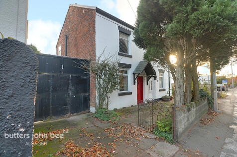 2 bedroom semi-detached house for sale
