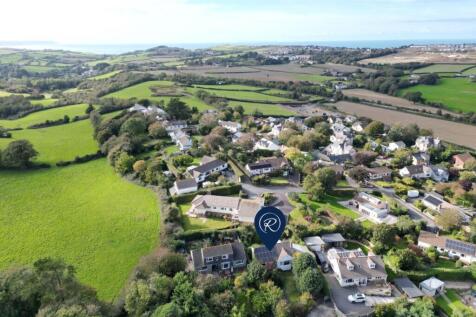 Mount Raleigh Avenue, Bideford 2 bed bungalow for sale