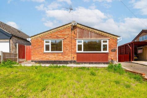 Low Road, Rollesby 3 bed detached bungalow for sale