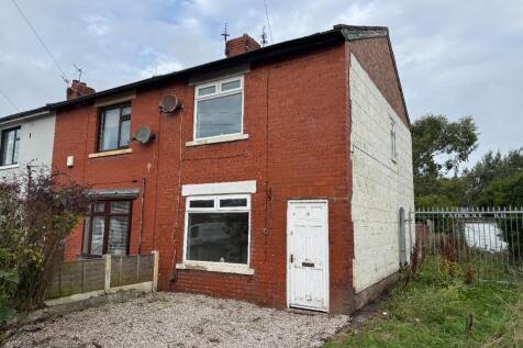 Fairway Road, Blackpool FY4 2 bed end of terrace house for sale