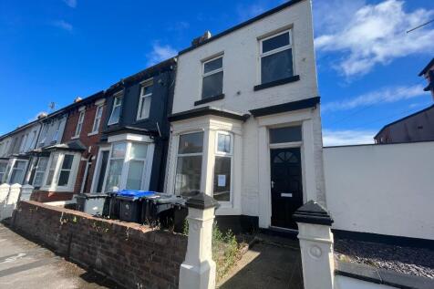 Peter Street, Blackpool FY1 3 bed end of terrace house for sale