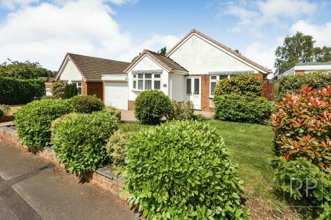 3 bedroom detached bungalow for sale