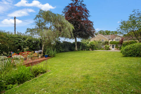 Mosterton, Beaminster, Dorset 4 bed semi