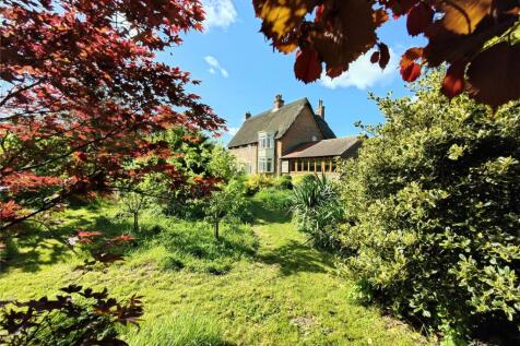 Shillingstone, Dorset 4 bed detached house for sale
