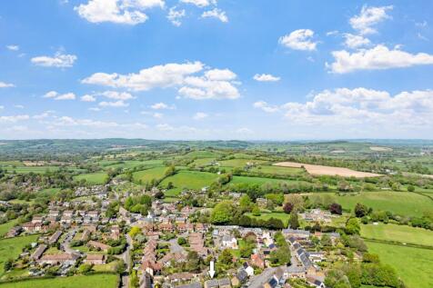 Broadwindsor, Beaminster, Dorset 3 bed detached house for sale