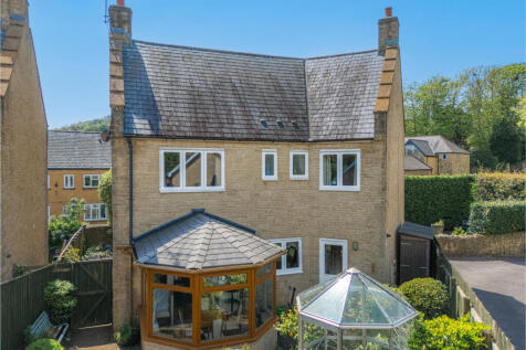 Beaminster, Dorset 4 bed detached house for sale