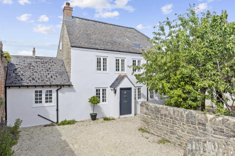 Bridport, Dorset 2 bed detached house for sale