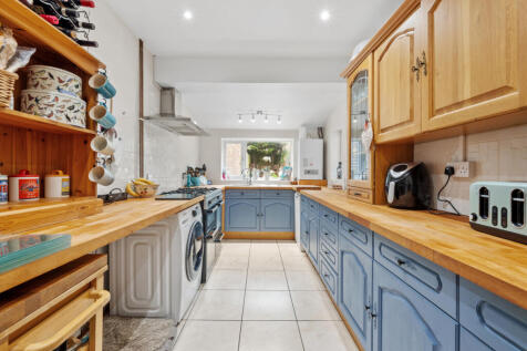 Dorchester, Dorset 4 bed terraced house for sale