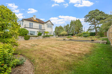 Axminster, Devon 4 bed detached house for sale
