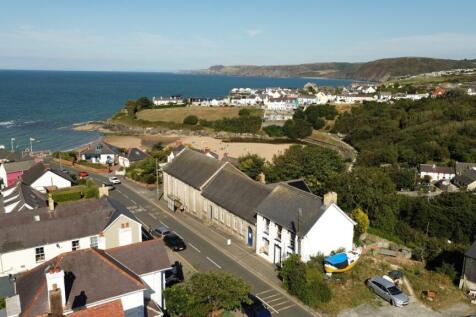 Aberporth, Cardigan, SA43 6 bed detached house for sale
