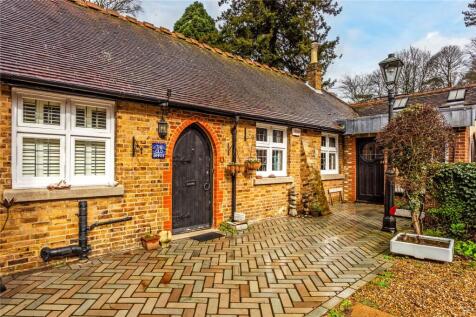 2 bedroom house for sale