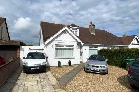 3 bedroom semi-detached bungalow for sale