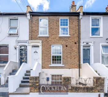 2 bedroom maisonette for sale