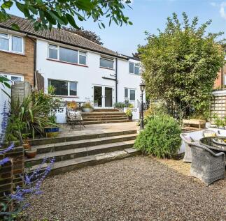 4 bedroom property for sale