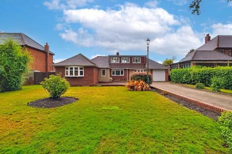 Lichfield Road, Wolverhampton 4 bed detached bungalow for sale
